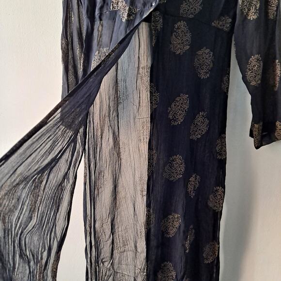 Paradise East Rayon Black & Gold Indian Print Transparent Cape Jacket - Size S - Picture 7 of 13